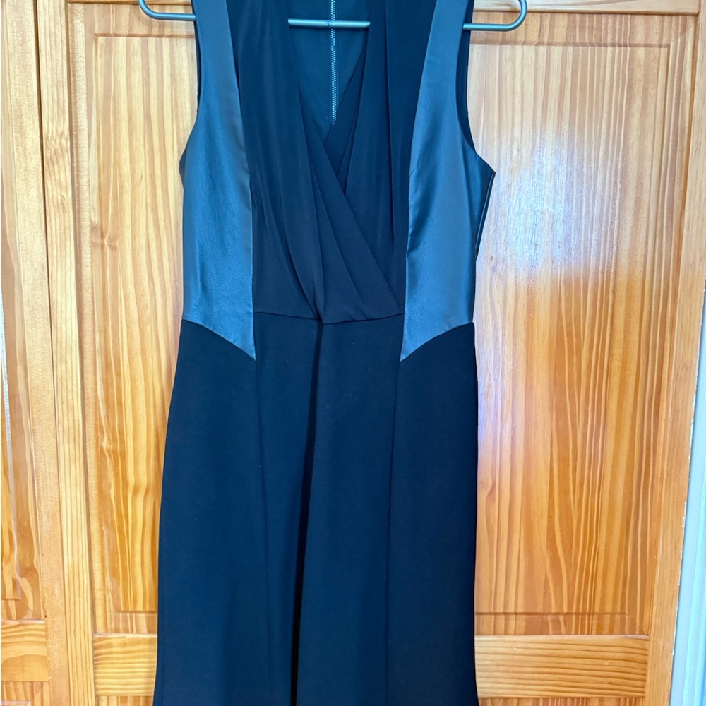 Kenneth Cole Black Midi Dress with Timeless Elegance